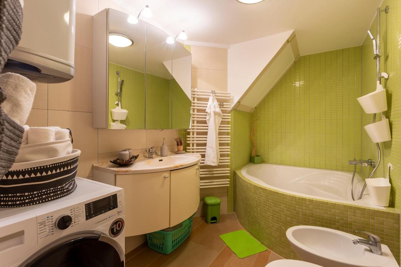 PUY Apartman Ember מראה חיצוני תמונה