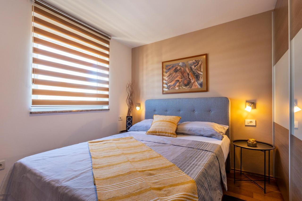 PUY Apartman Ember מראה חיצוני תמונה